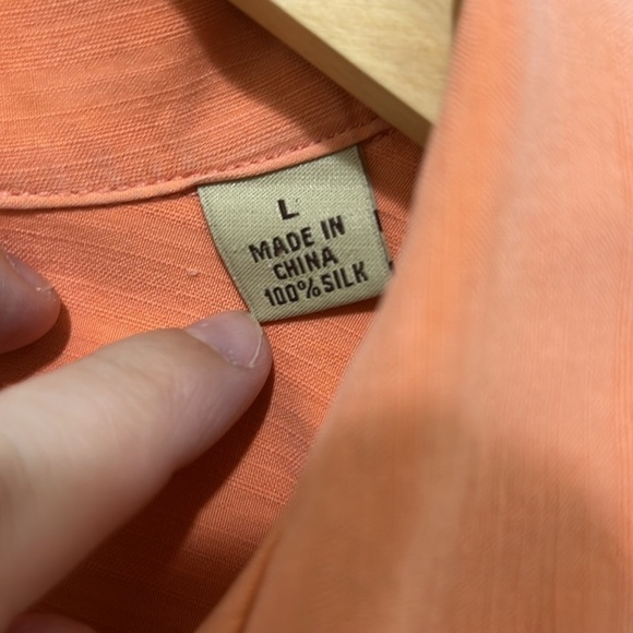 Tommy Bahama 100% Silk Shirt - Picture 3 of 5